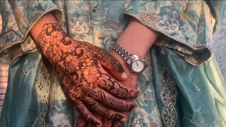 short mehndi quotes